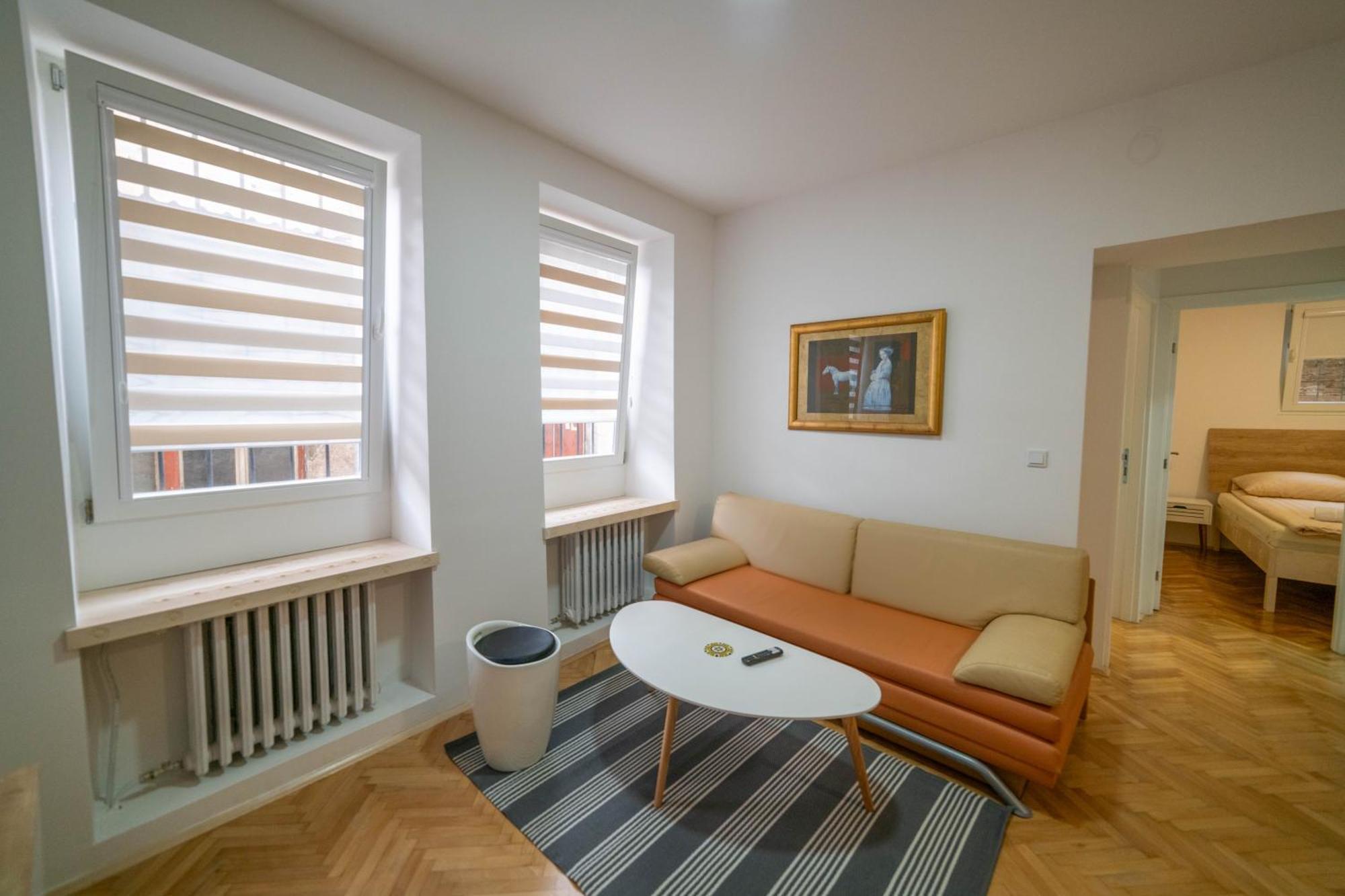 Four Seasons Apartament